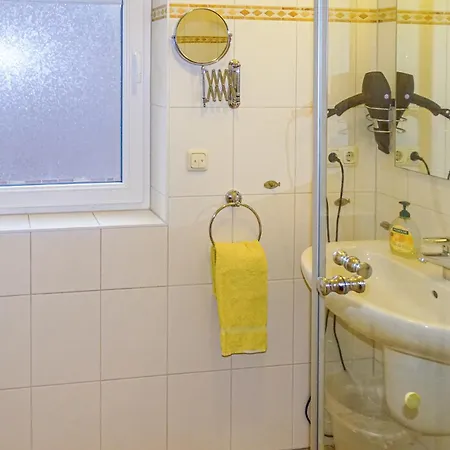 Haus Vierjahreszeiten 1 Semesterbostad